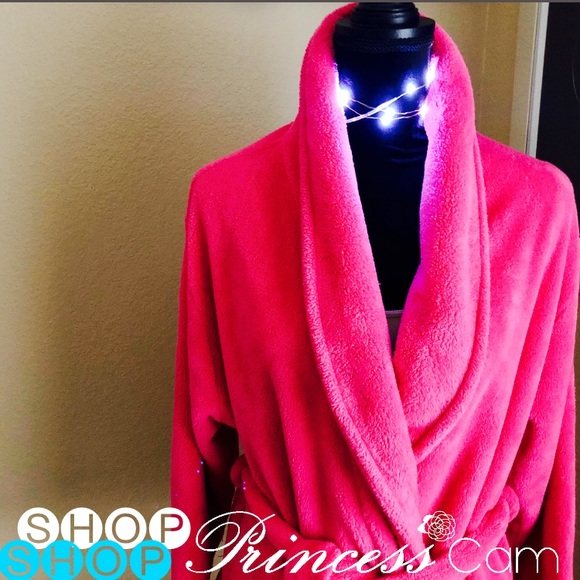 💖CYPRESS Women Cozy Fleece Wrap Hot Pink Robe SzM - Picture 2 of 8